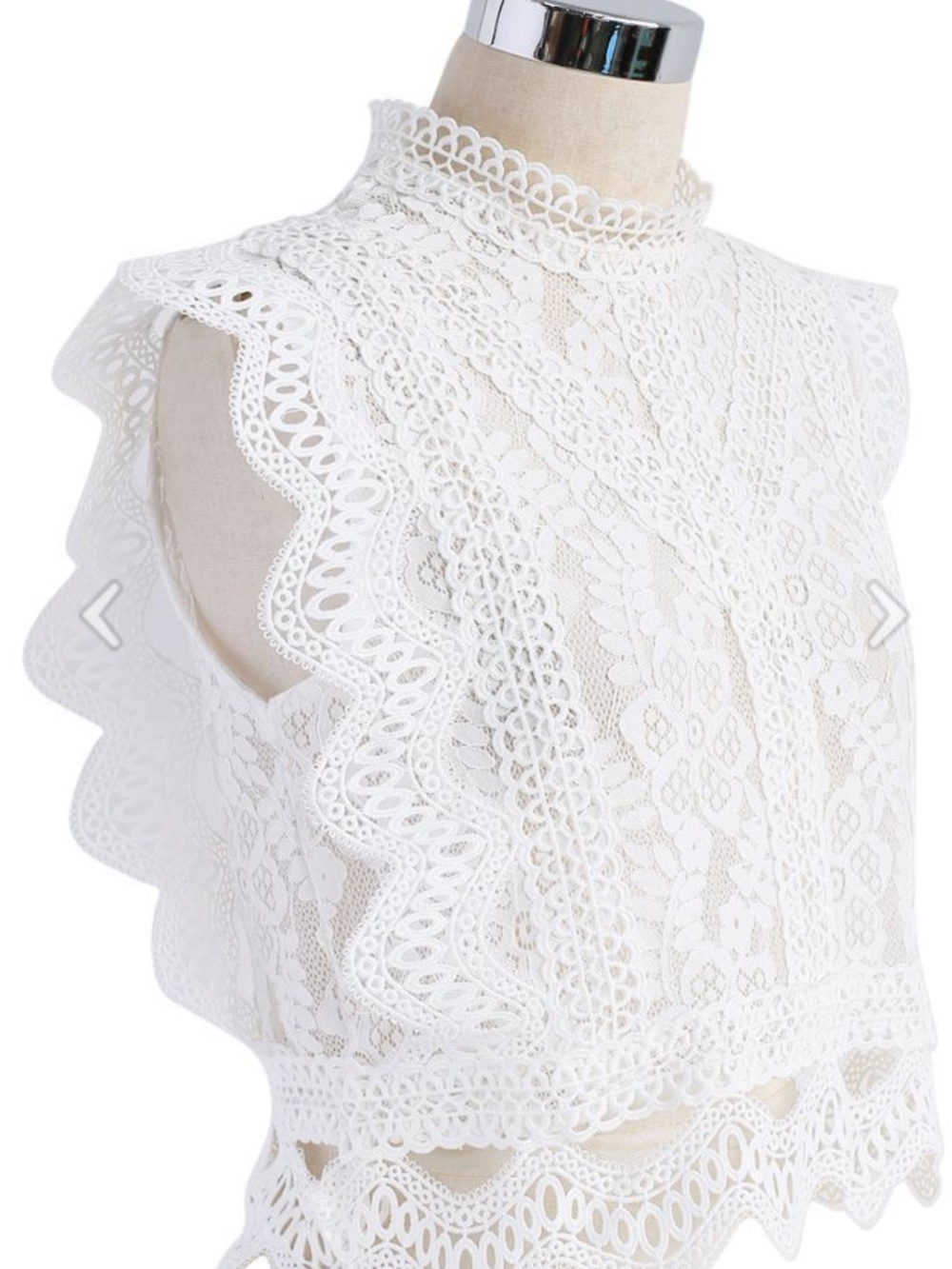 Chicwish your sassy start crochet White Lace High-Neck Sleeveless Top - Picture 3 of 8